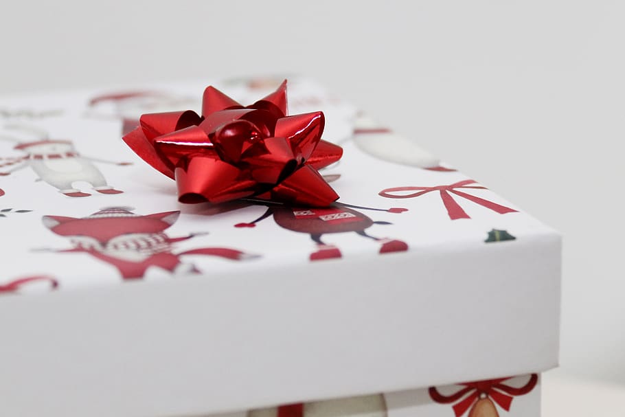 christmas gift, gift, christmas, nicholas, close up, packaging, loop, red, white, christmas themes