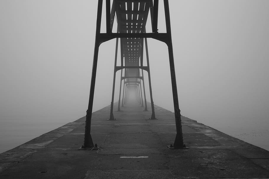gris, foto de escala, carretera, nieblas, puente, muelle, embarcadero, niebla, construcción, estructura