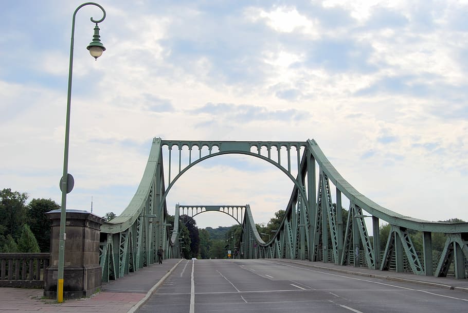 Puente, Glienicke, Road, Alemania, farola, este, oeste, potsdam, puente - estructura hecha por el hombre, conexión