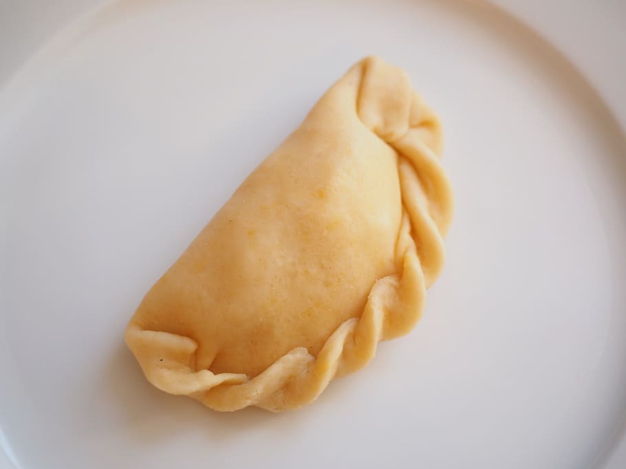 empanada, pastry bag, food, eat, intracorneal, filled, food and drink, chinese food, close-up, ready-to-eat