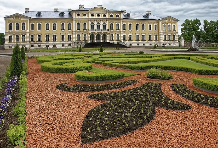 latvia, castle rundāle, castle, garden, baroque, architecture, baltic states, built structure, building exterior, formal garden