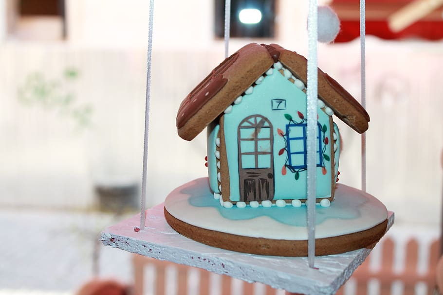 gingerbread, cottage, ornament, drawing, clearance, gift, focus on foreground, close-up, food and drink, creativity