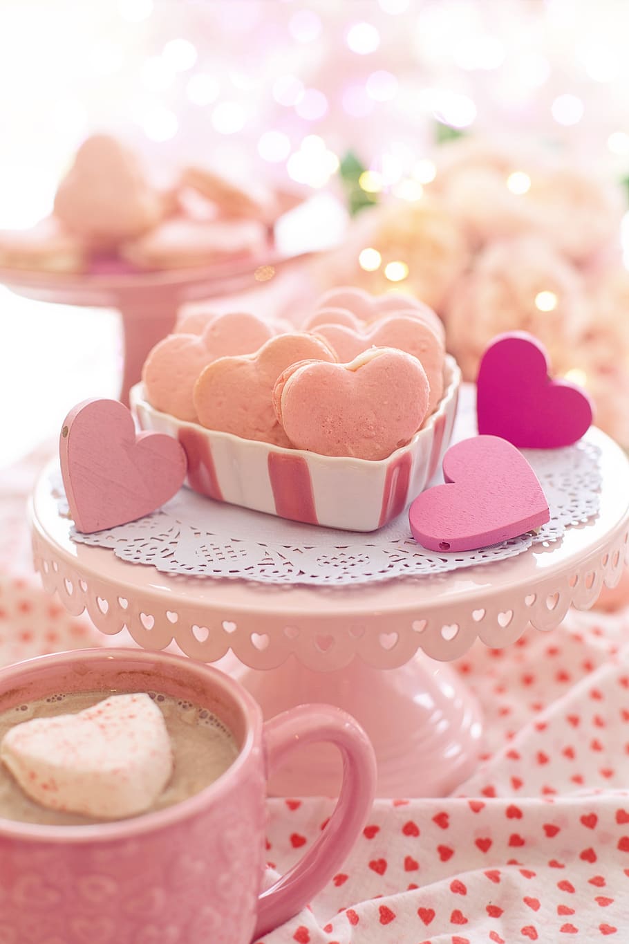valentine's day, treats, sweets, macarons, pink, hearts, heart-shaped, cookies, valentine, love