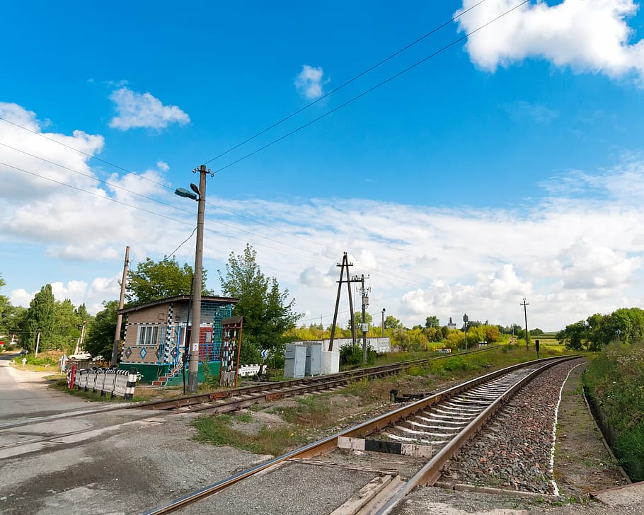 level crossing, gleise, chortkiv, ternopil, west, ukraine, western ukraine, rail transportation, railroad track, track