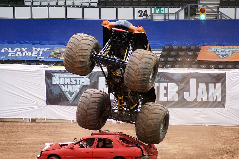 monster truck, jump, extreme, sports, automobile, cool, 4x4, offroad, truck, vehicle