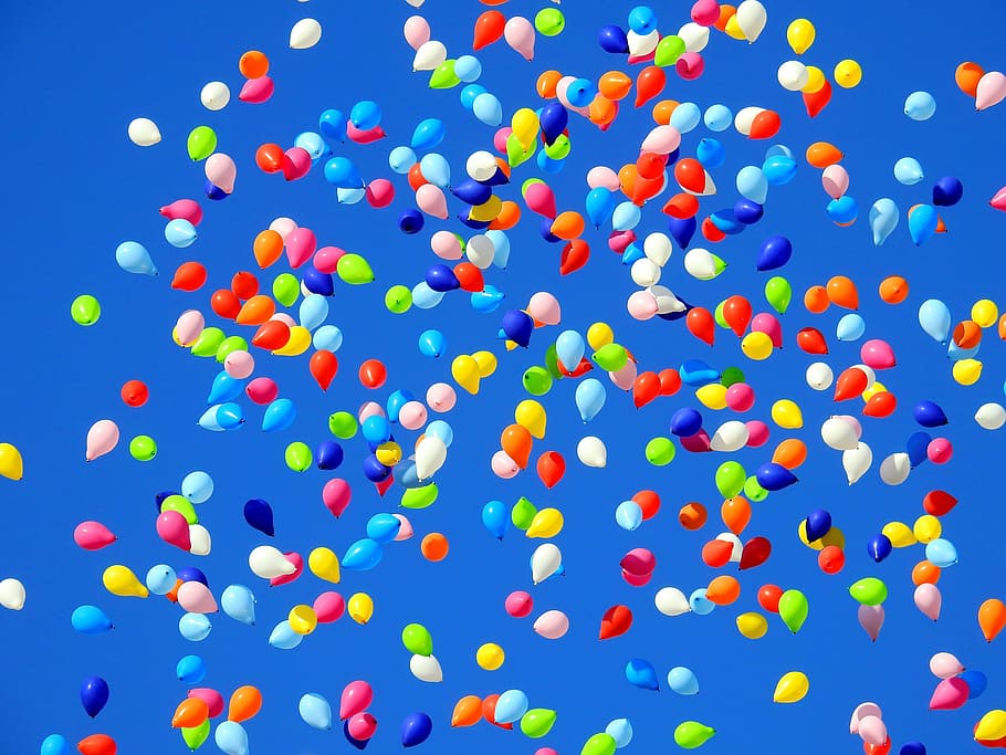 balão de cores sortidas, animado, papel de parede, balão, festa, carnaval, mover-se, céu, aniversário, casamento