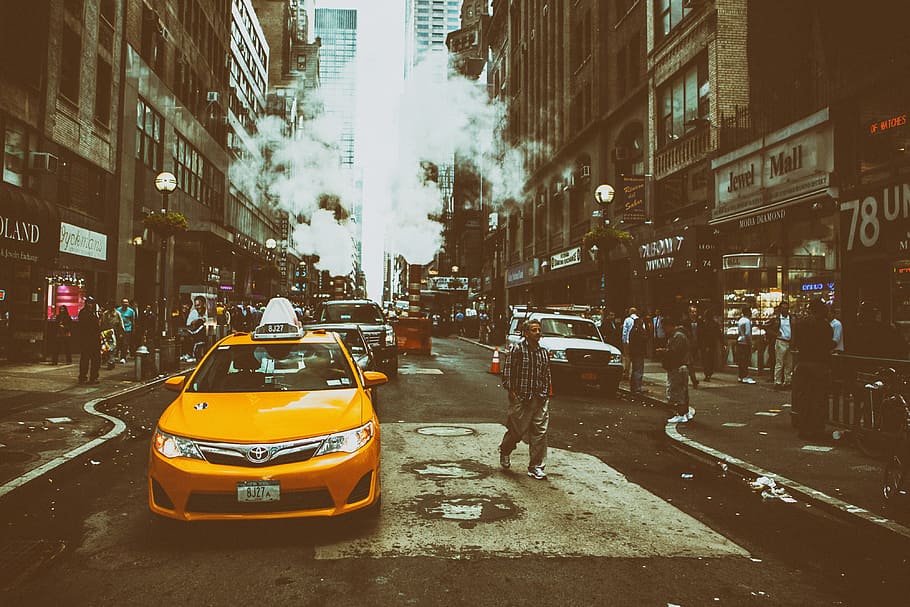 tiro na rua, contendo, amarelo, táxi, dia nublado, centro da cidade, manhattan, novo, cidade de york, rua
