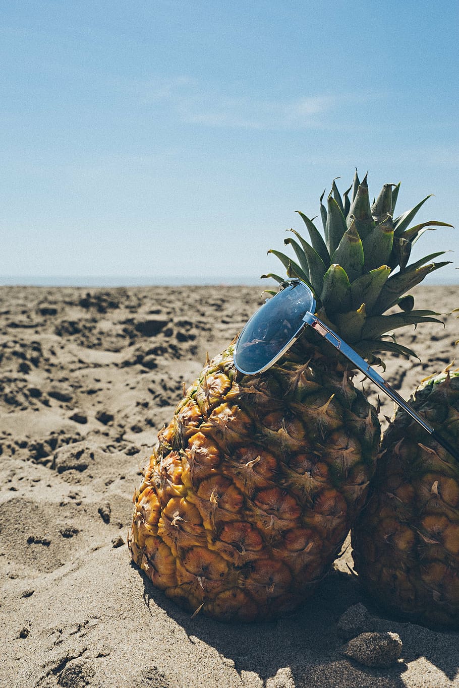 sunglasses, pineapple, white, sand, beach, blue sky, fruit, golden, resort, summer