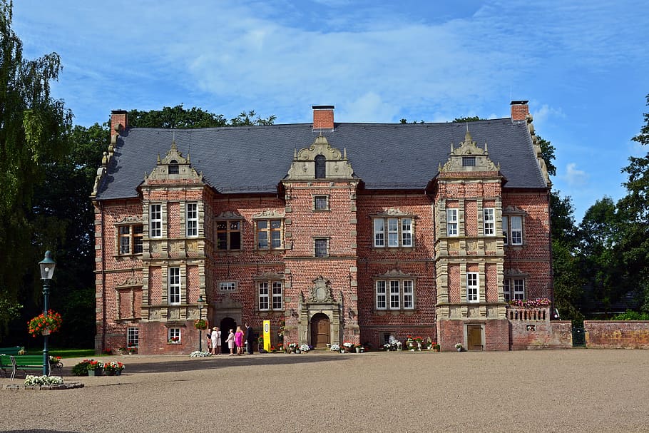 Castillo, Manor House, Family Farm, históricamente, edificio antiguo, fachada, edificio, arquitectura, exterior del edificio, árbol