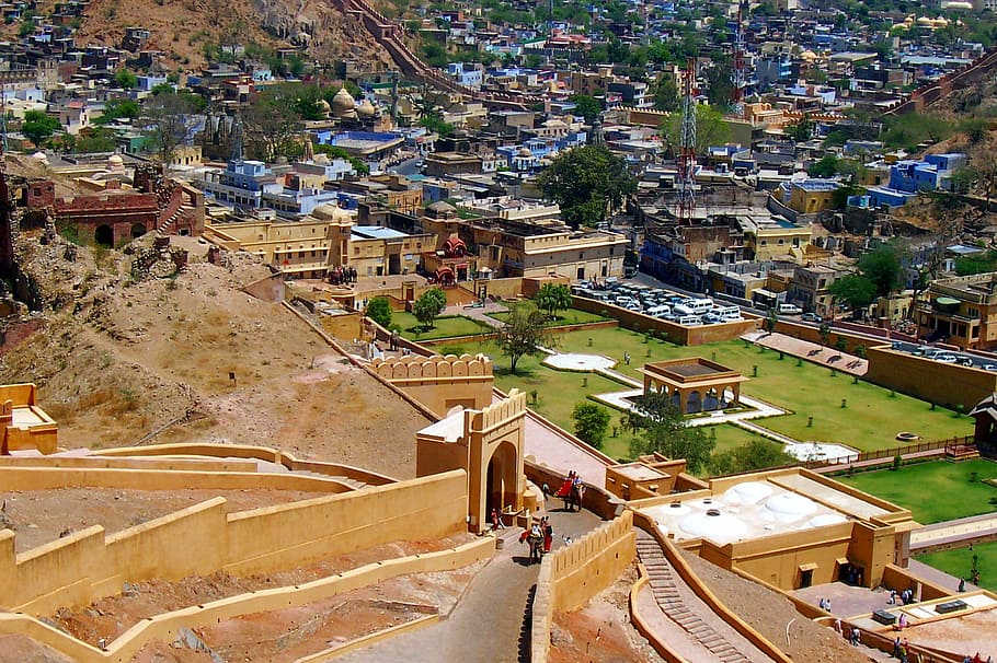 amer fort, elephant pathway, elevated road, building exterior, architecture, built structure, high angle view, city, building, incidental people