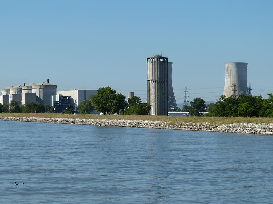 Francia, Rhône, río, planta de energía nuclear, planta de energía, energía atómica, reactor, torre de enfriamiento, industria, energía