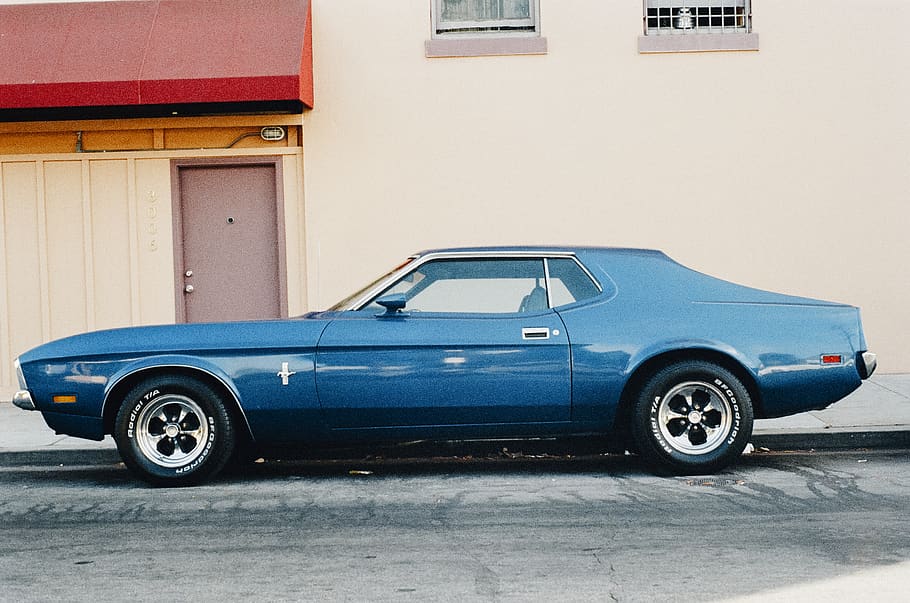 azul, mustang, coche, vintage, clásico, oldschool, músculo americano, ruedas, neumáticos, pared