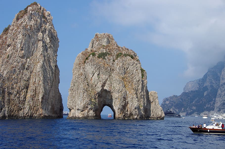 Itália, Capri, Ilhas, descoberta da ilha, faraglioni, mar, navegação, panorama, objeto de rocha, dia