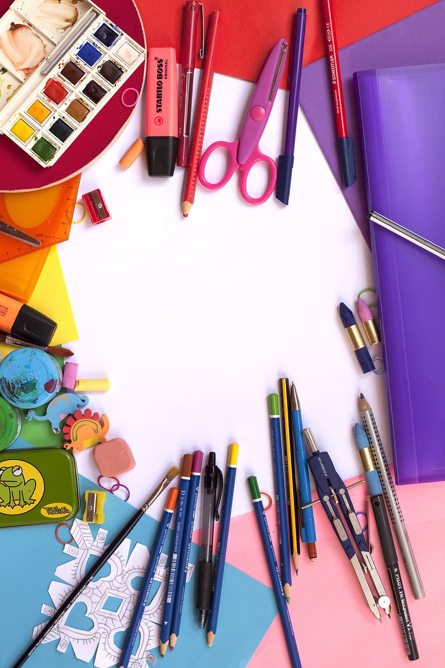 color pencils, scissors, table, painting, school, color, school supplies, plastic, multi colored, large group of objects
