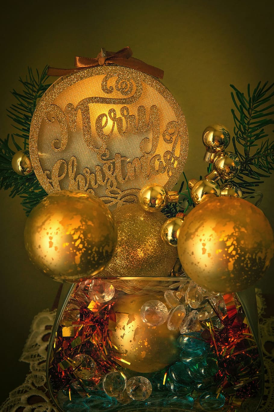 cristmas feliz, dourado, texto, natal, deco, bolas, decoração, tempo de natal, advento, decoração de natal