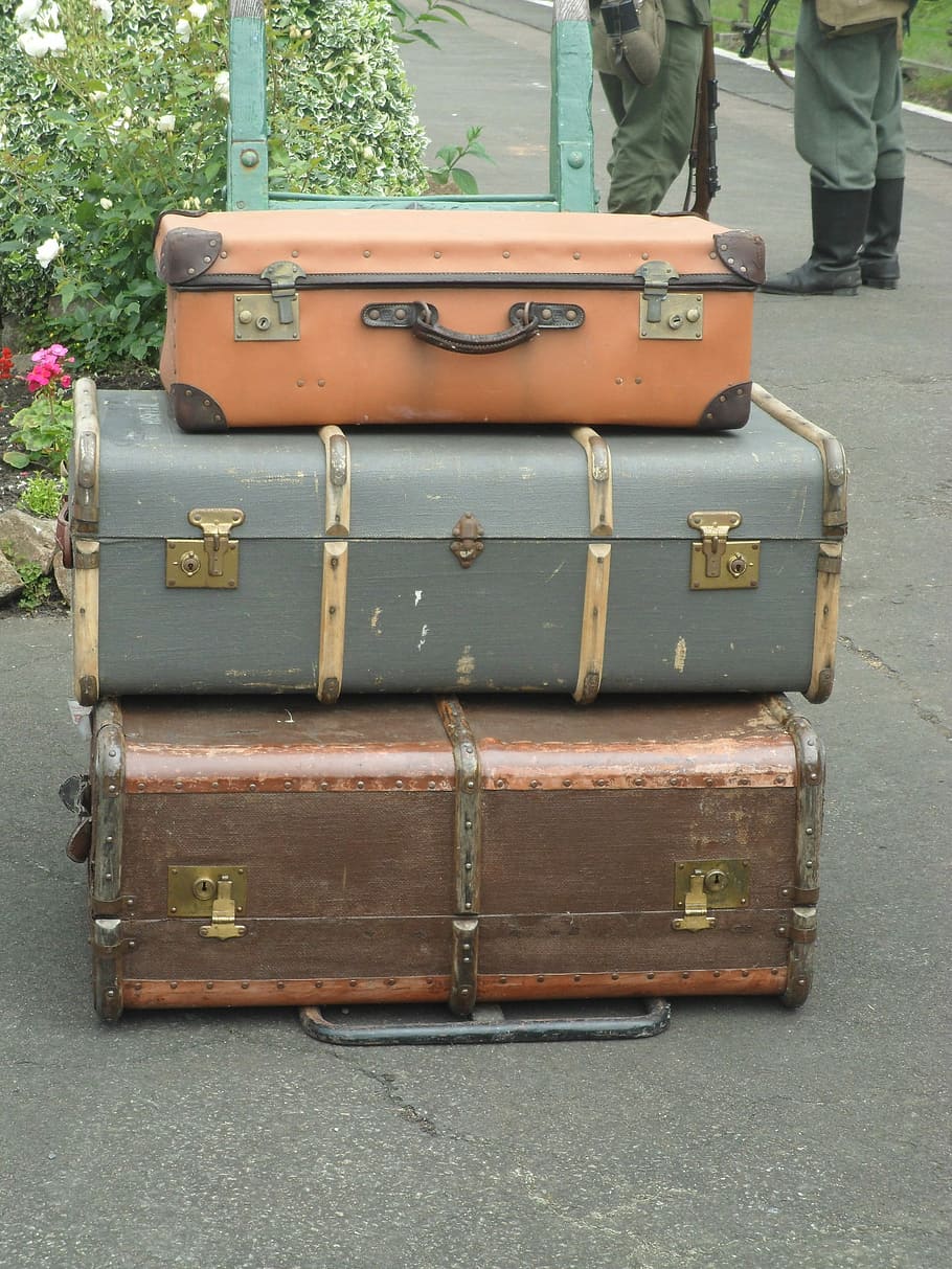 tres maletas surtidas, Equipaje, Guerra, Vintage, Viaje, maleta, anticuado, transporte, estilo retro, antiguo
