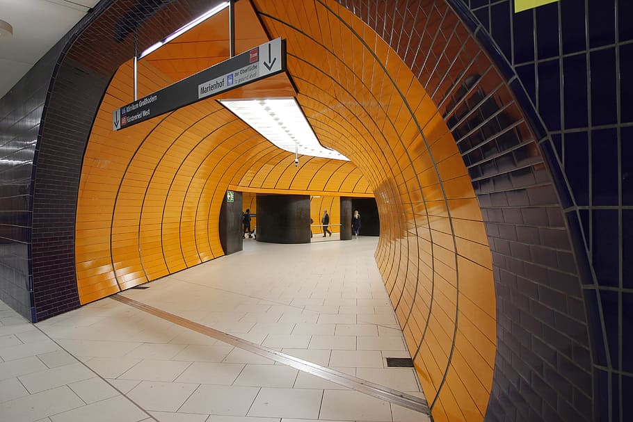 Munich, ciudad, Baviera, Alemania, metro, Marienplatz, naranja, túnel, parada, arquitectura