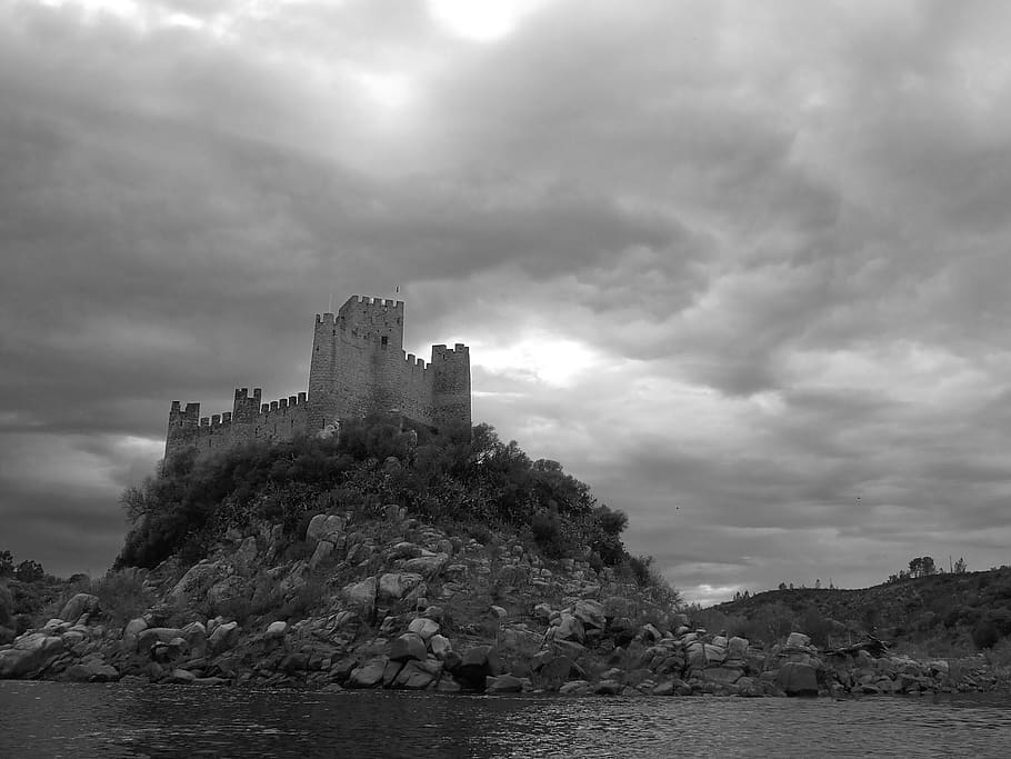 almourol, castle, templars, portugal, home, monument, black and white, cloud - sky, architecture, sky