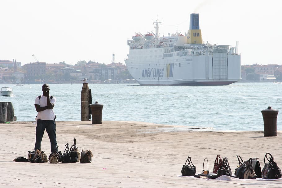 venezia, port, ship, salesman, italy, water, sea, standing, real people, nature
