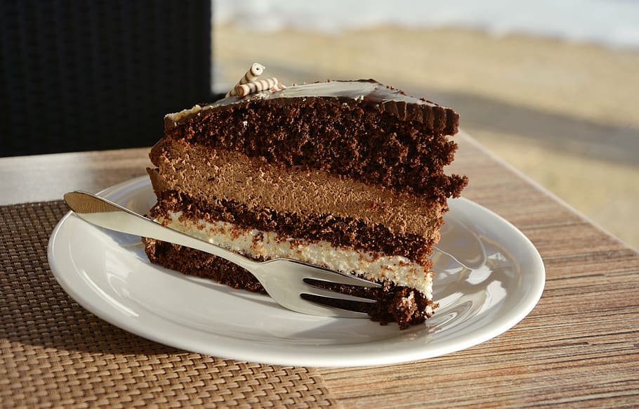 slice, cake, round, white, ceramic, saucer, brown, wooden, surface, chocolate cake