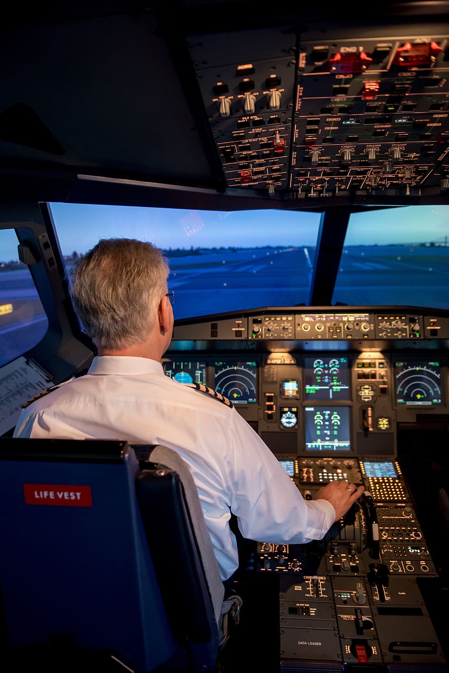 jet, cockpit, aircraft, flying, sky, pilot, aviation, captain, technology, control