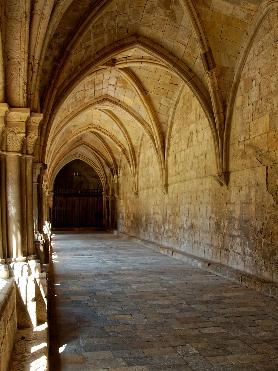 rhaeto románico, claustro, monasterio, tarragona, cataluña, españa, arquitectura, iglesia, arco, abadía