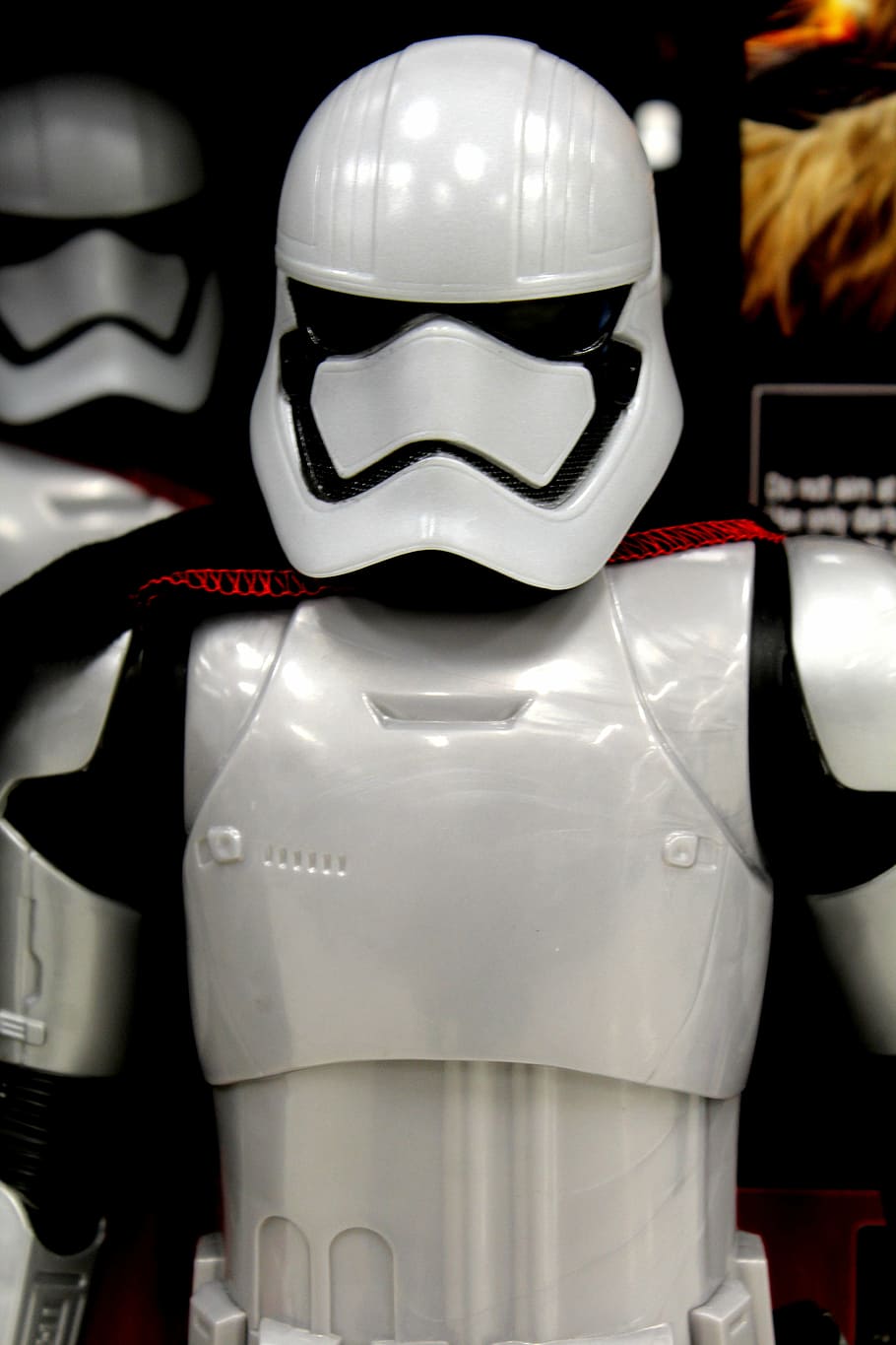 stormtrooper, starwars, toy, robot, helmet, headwear, close-up, indoors, white color, protection