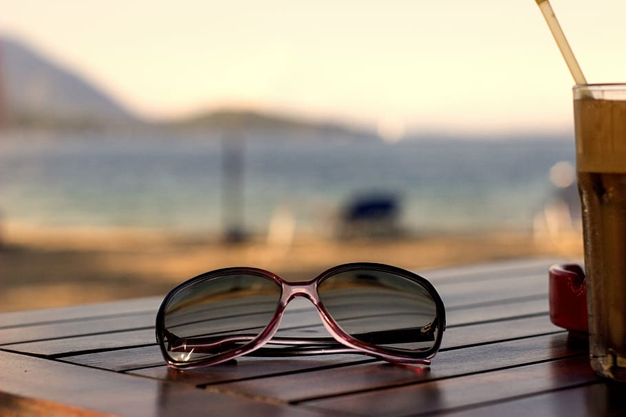 selective, focus photography, aviator-style sunglasses, wooden, table, eyeglasses, macro, closeup, stylish, design