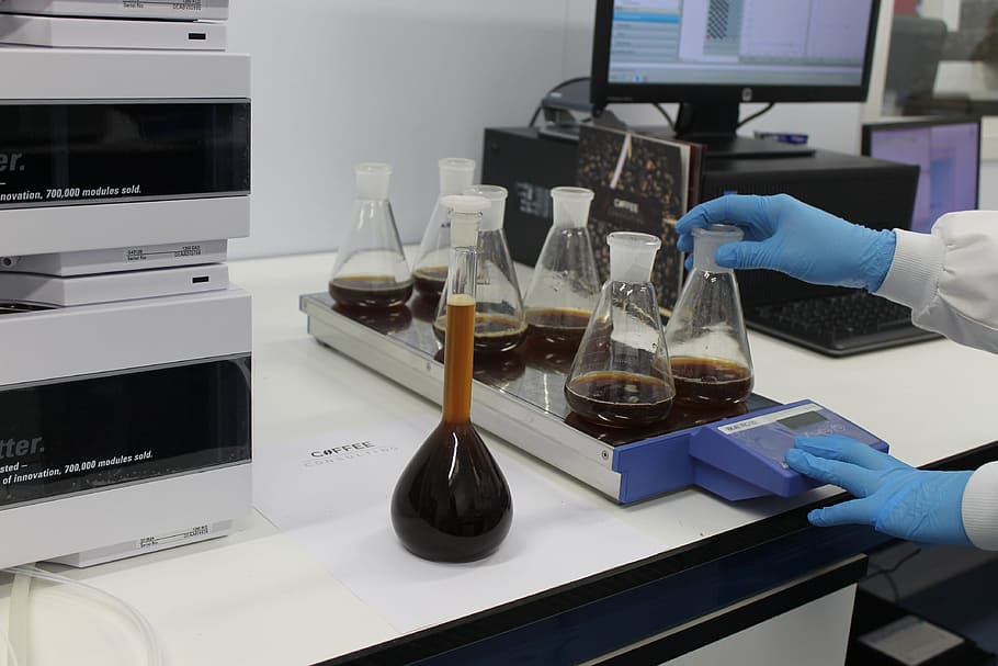 erlenmeyer flasks, table, monitor, lab, coffee, caffeine, analysis, quality, consulting, science