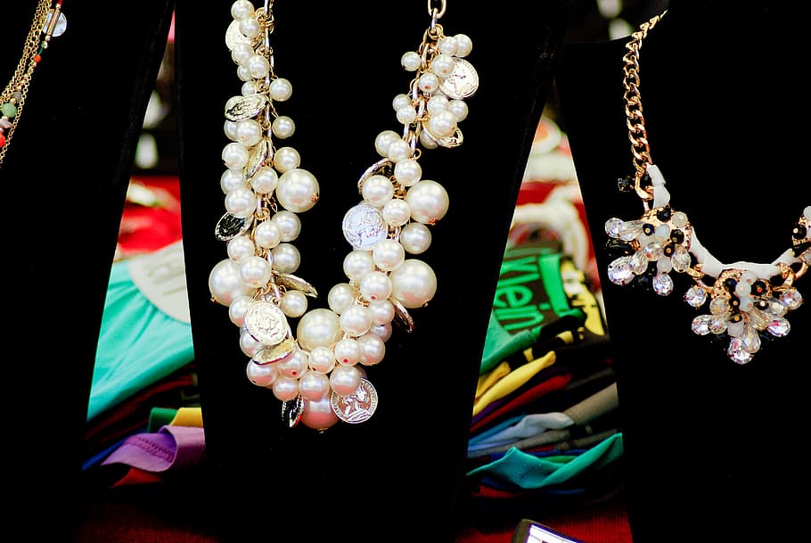 necklaces, beads, jewelry, necklace, close-up, wealth, indoors, luxury, fashion, diamond - gemstone