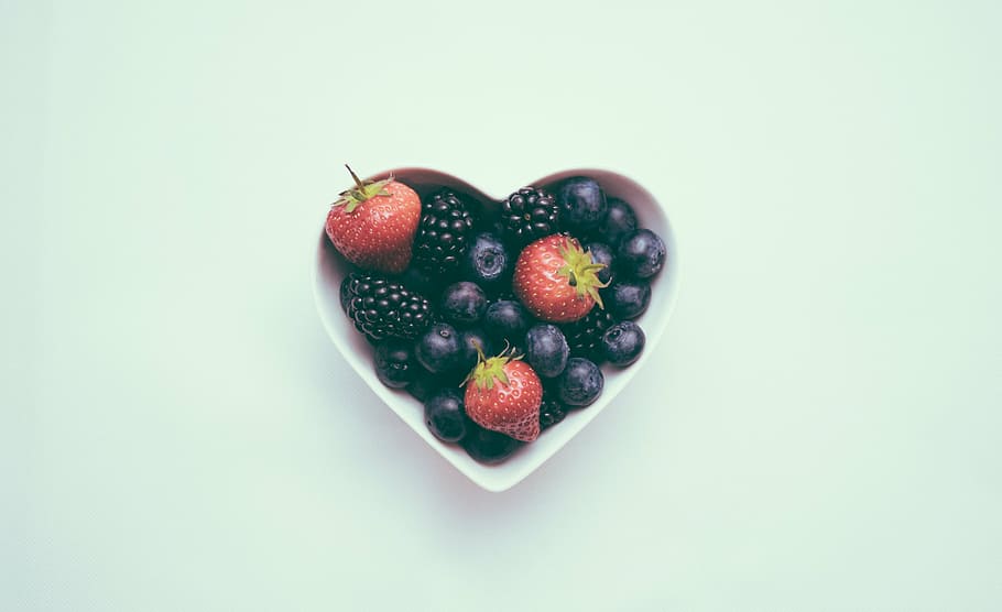 strawberry, blueberry, blackberry, heart shape bowl, berries, blackberries, blueberries, bowl, food, fresh