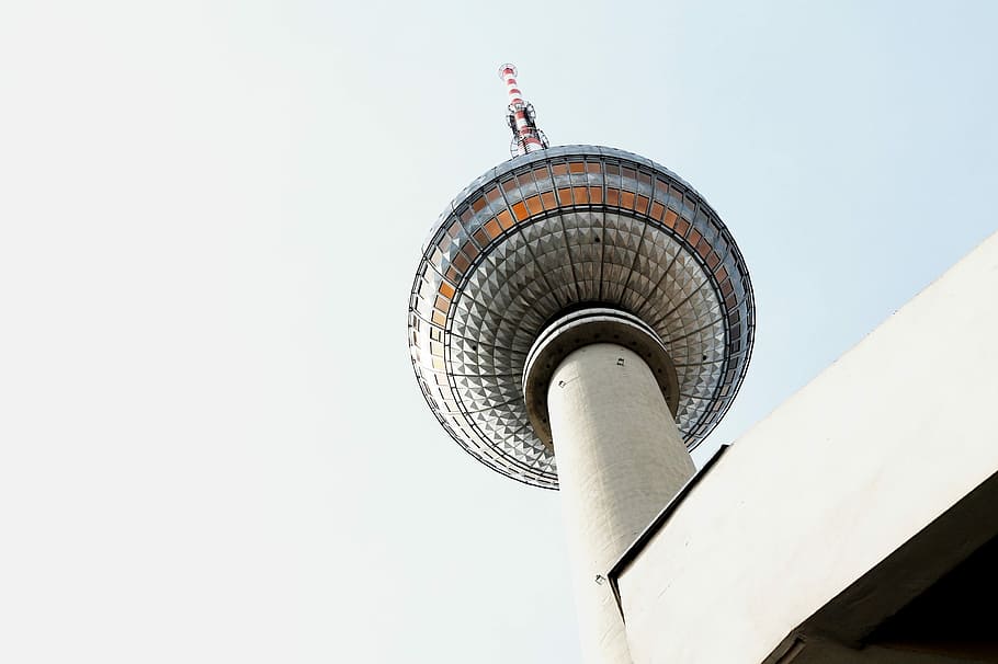 oriental, pearl tower, oriental pearl tower, communications Tower, architecture, tower, broadcasting, antenna - Aerial, building Exterior, built Structure