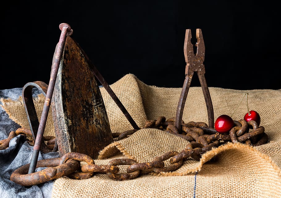 chain, product, atelier, still life, pliers, working tools, iron, food, food and drink, cinnamon