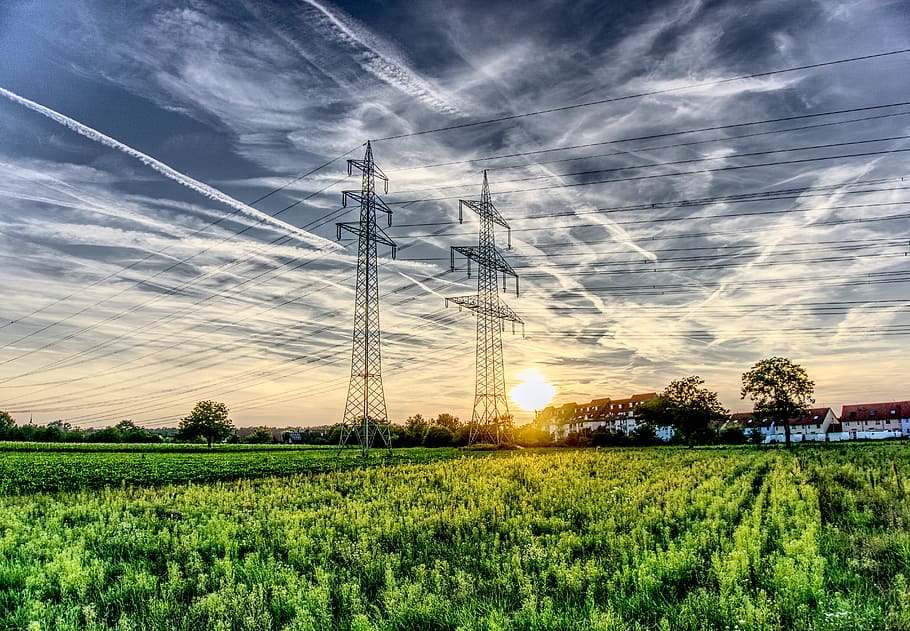 foto, dos, gris, torres de transistores, durante el día, puesta de sol, strommast, corriente, cable de alimentación, catenaria