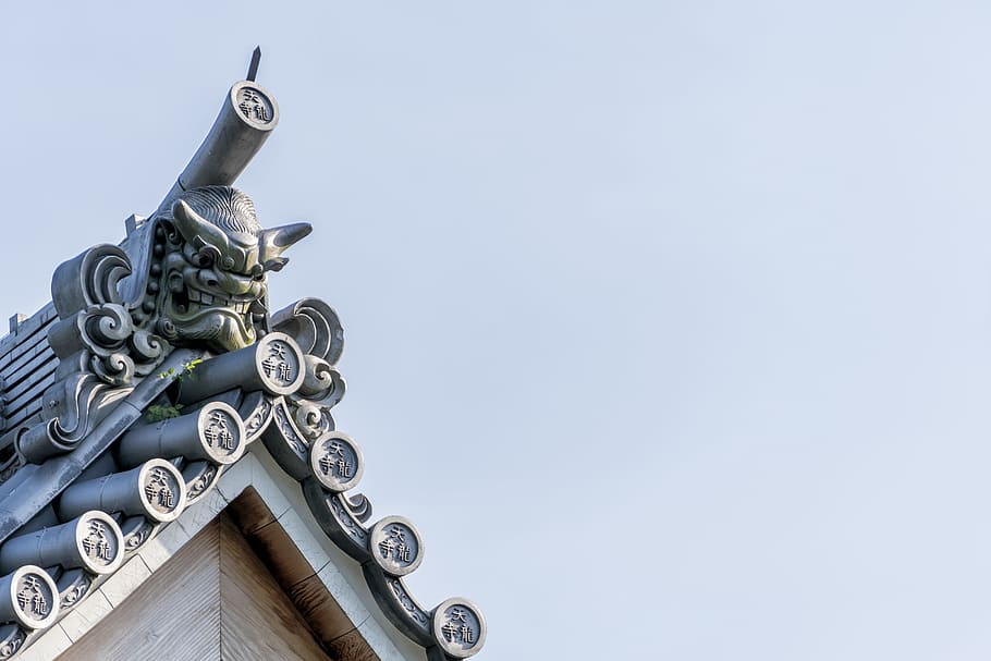 흰 콘크리트 집, 신전, 일본어, 지붕, 일본, 아시아 사람, 여행, 문화, 건축물, 관광 여행