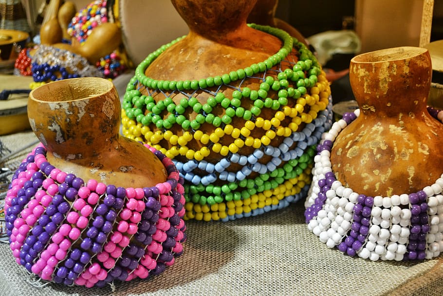 ab, maracatu, african, pernambuco, multi colored, close-up, art and craft, choice, retail, variation
