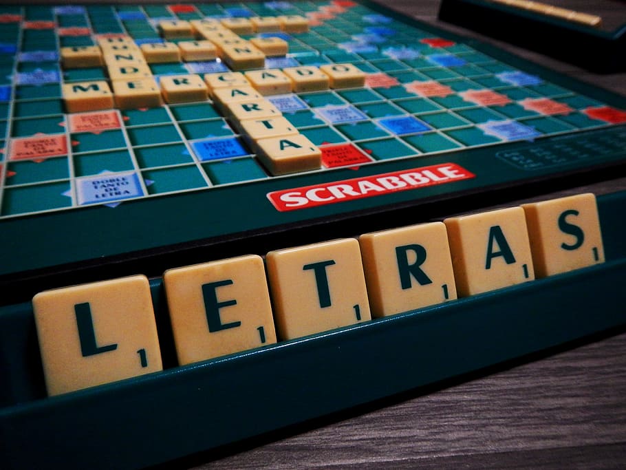 scrabble, game of table, board, lyrics, think, to write, dice, time, western script, text