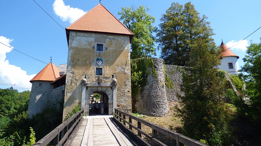 ozalj, castle, croatia, architecture, medieval, kupa, river, built structure, building exterior, tree