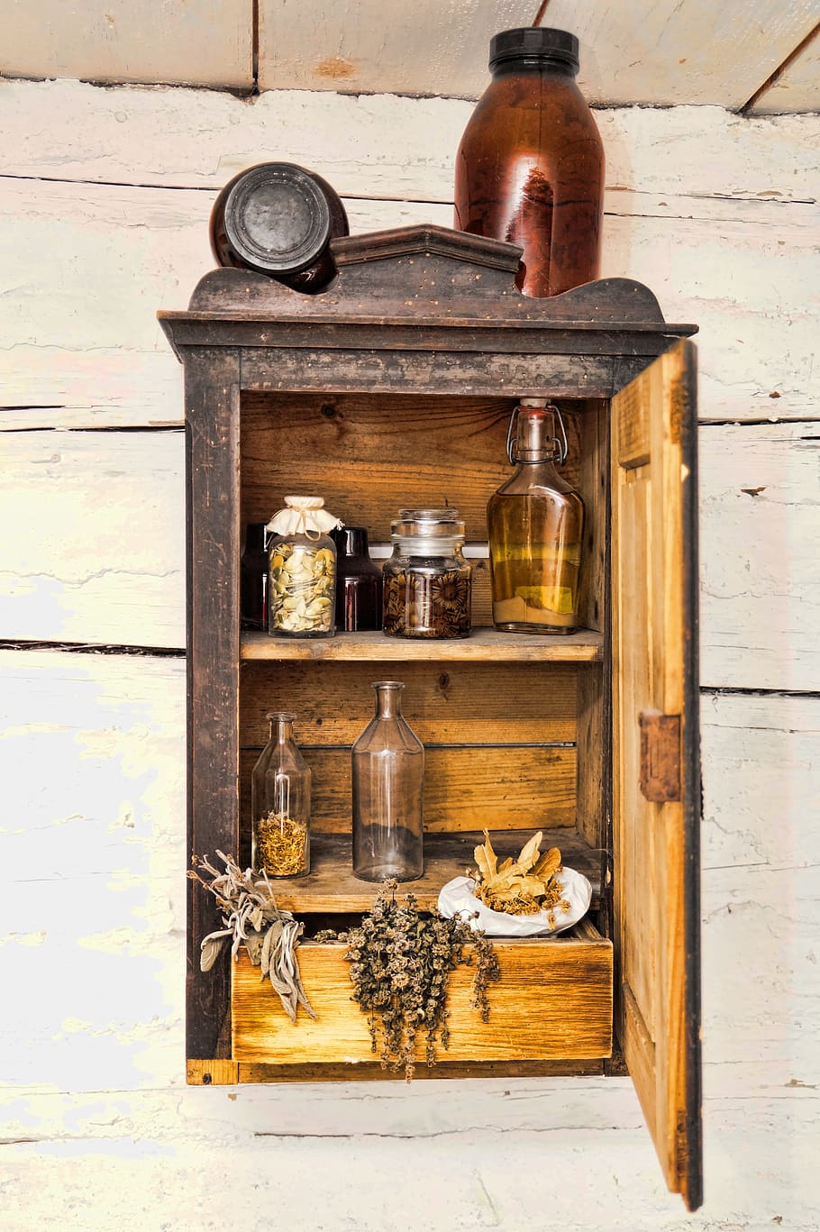 Wood, Cupboard, Jars, Spices, Drawer, shelf, jar, old-fashioned, herbal medicine, wood - material