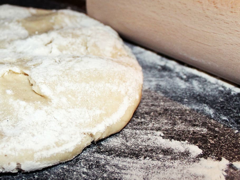dough, brown, wooden, surface, close, rolling pin, pizza, bread, flour, prepare