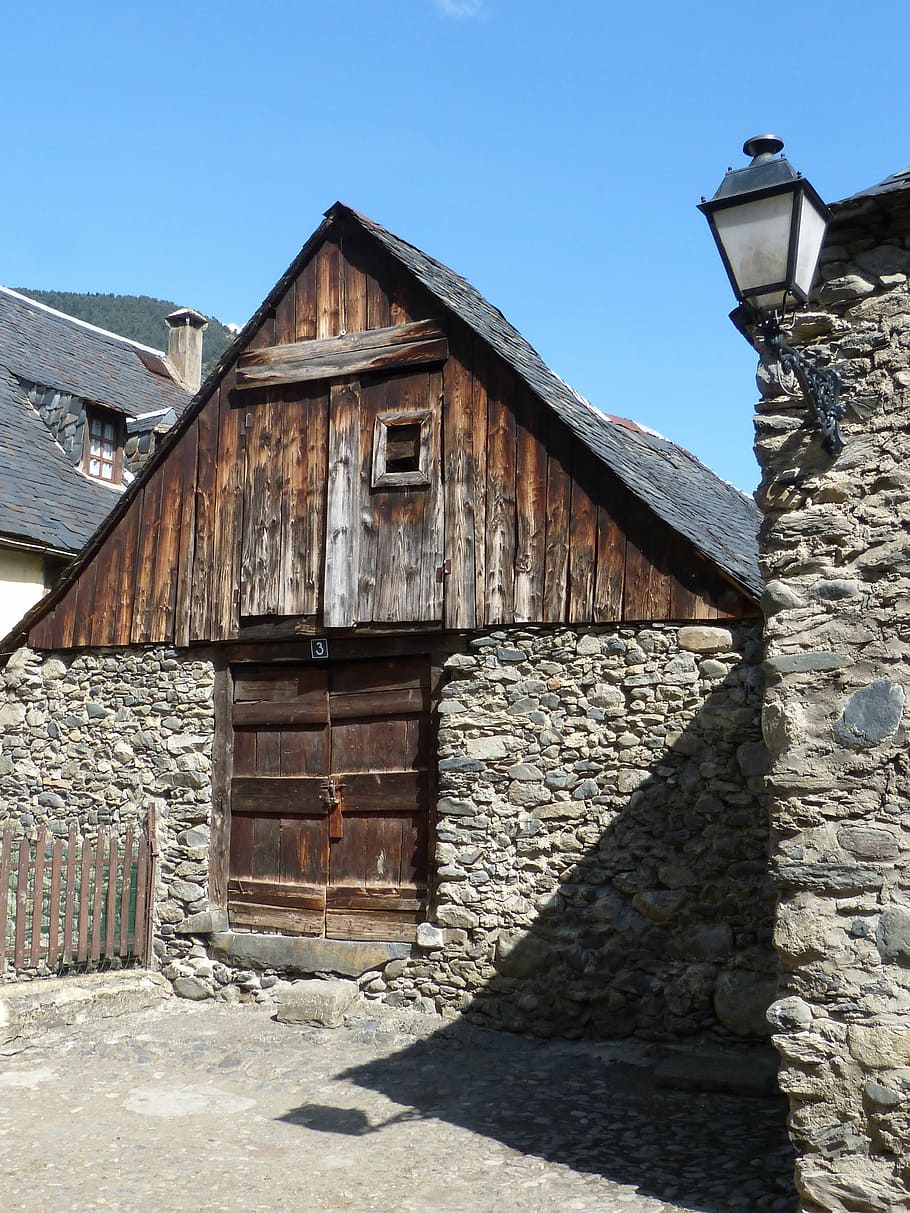 house, haystack, vielha, val d'aran, pyrenees, traditional construction, wood, built structure, architecture, building exterior