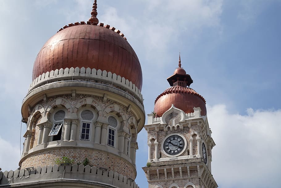 edificio del sultán abdul samad, torre del reloj, histórico, kuala lumpur, patrimonio, turista, punto de referencia, arquitectura árabe, pasado colonial, exterior del edificio