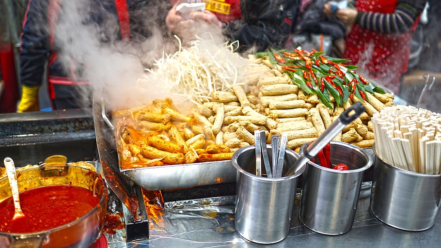 assorted street foods, market, market introduction, oden, fishcake, street food, food, cooking, korean, asian