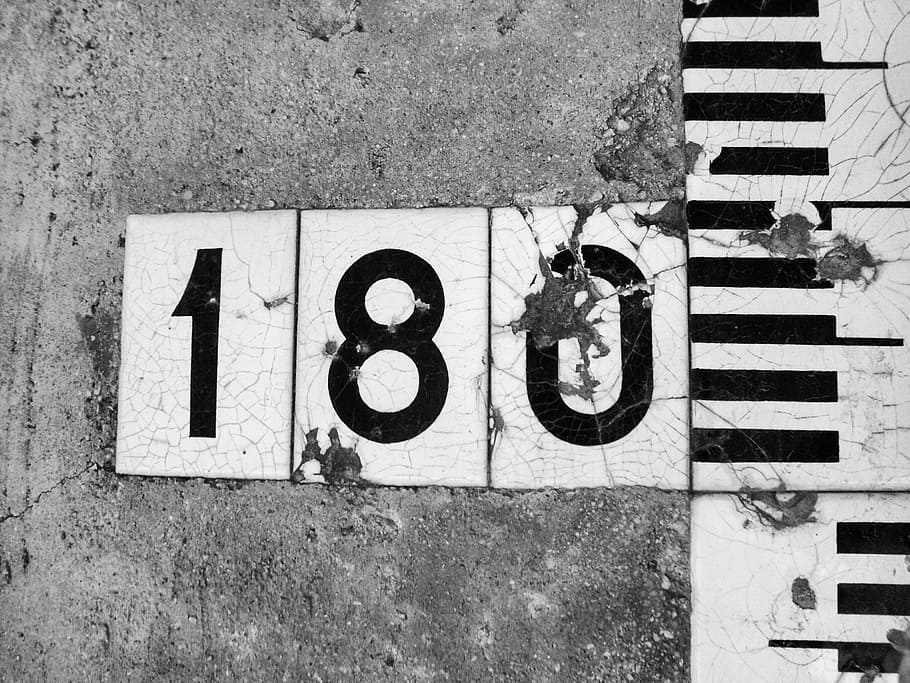 Numbers, Black And White, Sign, 180, white, black, numbered, guide, marker, flood warning