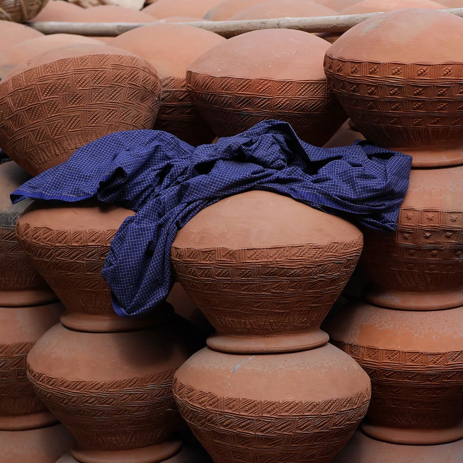 Pottery, Amphora, Clay, Pots, Sound, clay pots, sarong, cloth, longji, burma