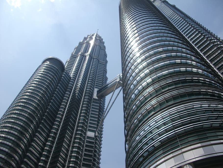 kuala lumpur, petronas twin towers, sky, building, architecture, towers, built structure, building exterior, office building exterior, low angle view