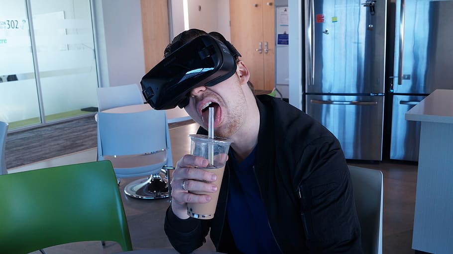 vr, realidad virtual, hombre, tecnología, camisa azul, hmd, auriculares, oculus, gafas, futurista