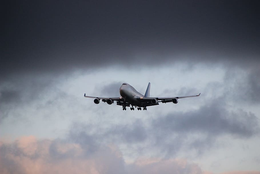 항공기, 점보 제트기, 여객기, 하늘, 어두운 구름, 비행, 방문, 747, 비행기, 나는