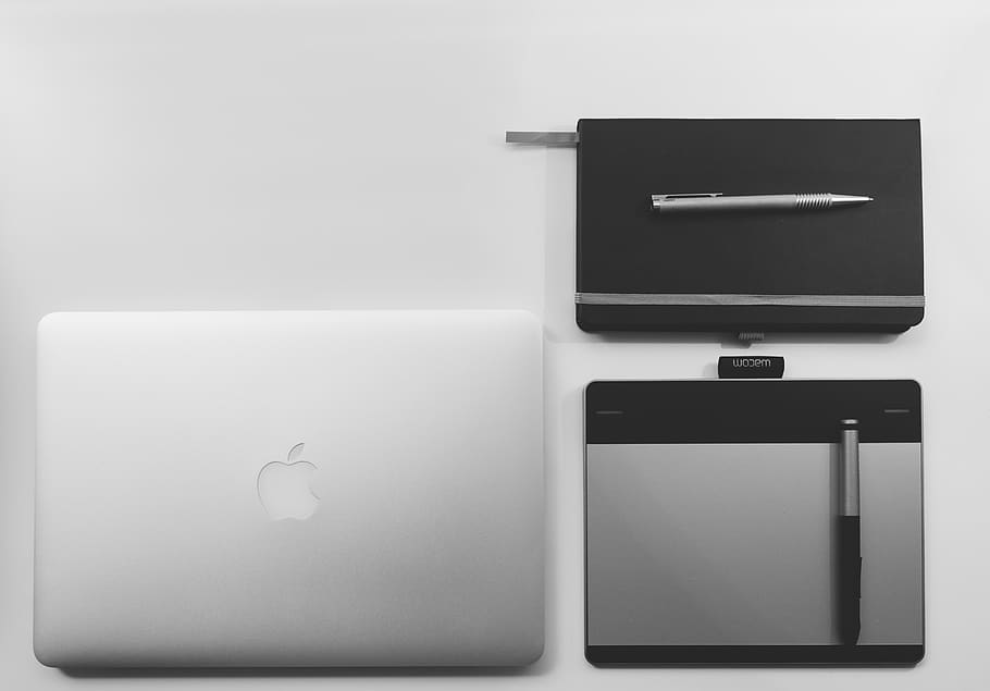 Macbook, computadora portátil, computadora, tableta, tecnología, bloc de notas, cuaderno, bolígrafo, negocios, en el interior