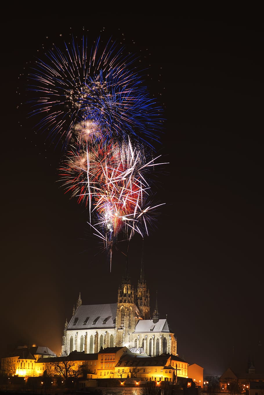 fireworks display, Fireworks, Church, Evening, Night, new year, radiant, light, explosion, city